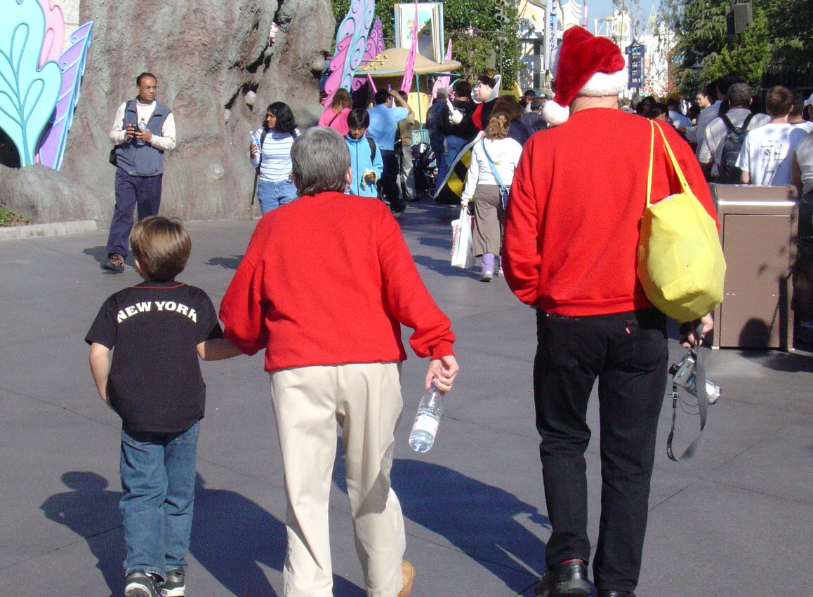 Christmas Eve At Disneyland 2005