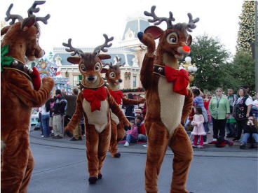 Christmas Eve At Disneyland 2005