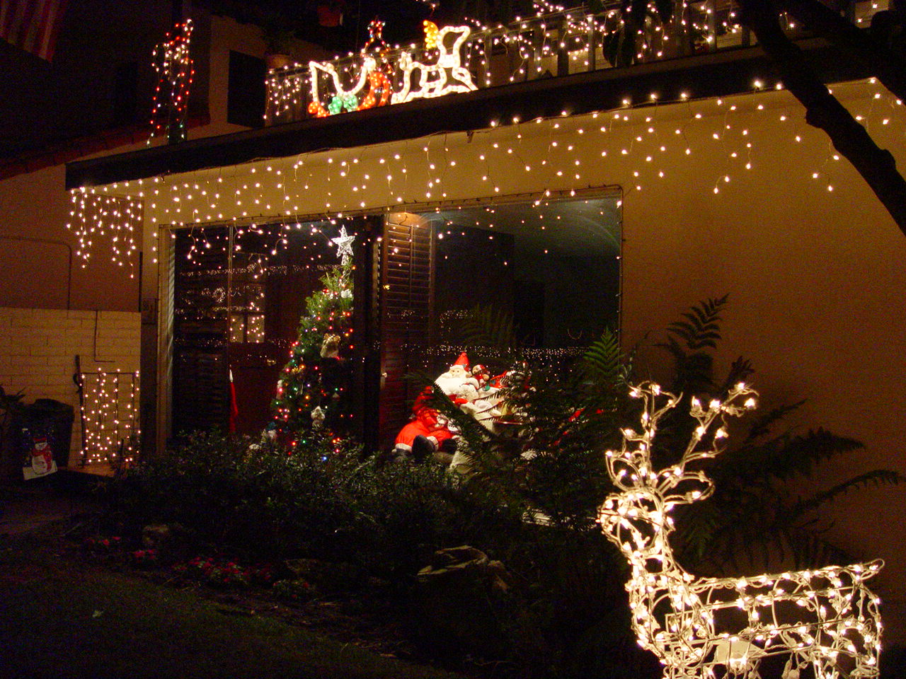 Naples California Walk Of Lights 2005