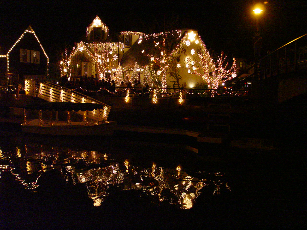 Naples California Walk Of Lights 2005