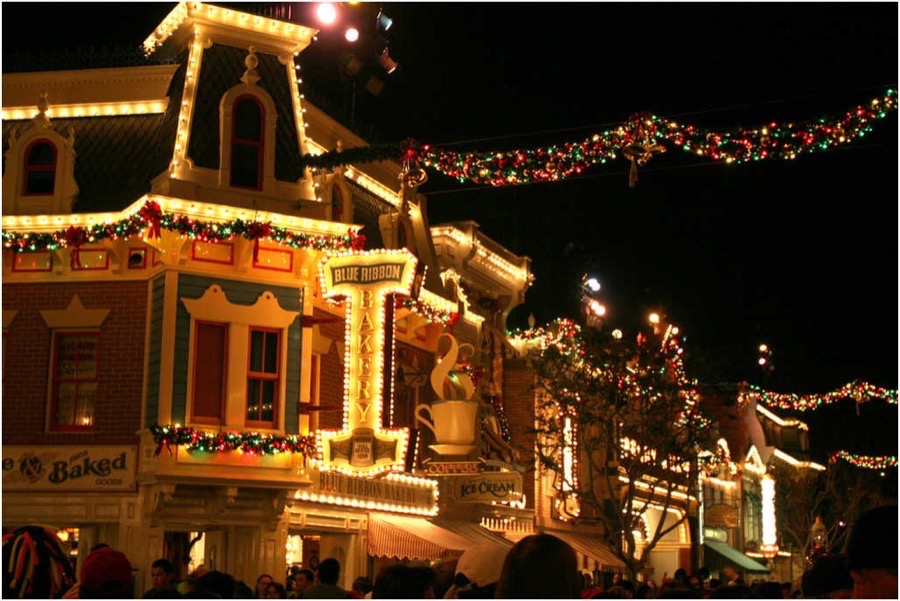 2006 Disneyland Christmas Parade