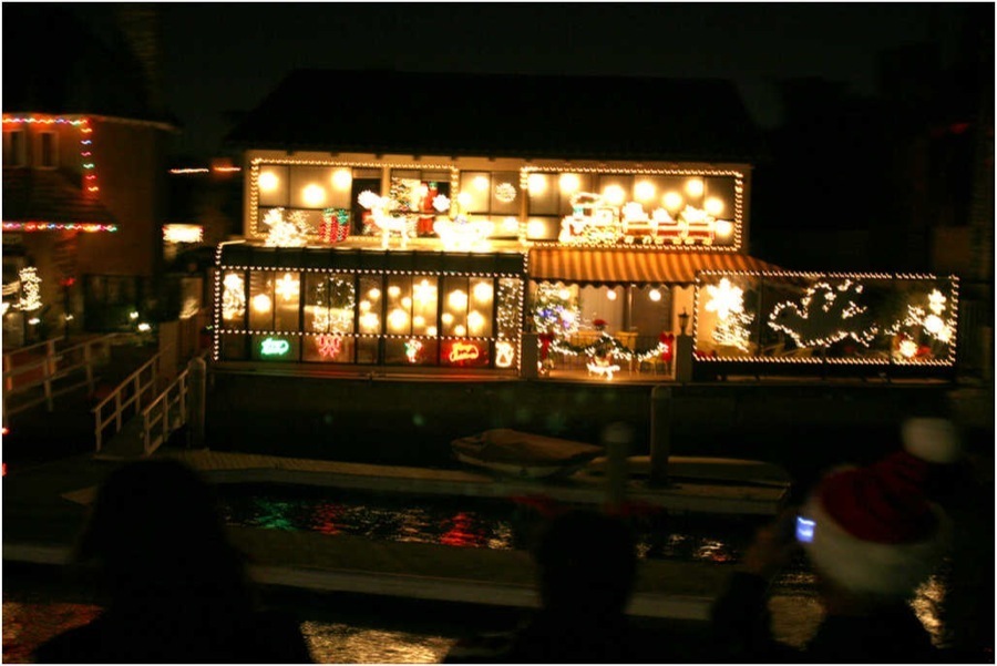 Christmas Cruise At Huntington Harbor