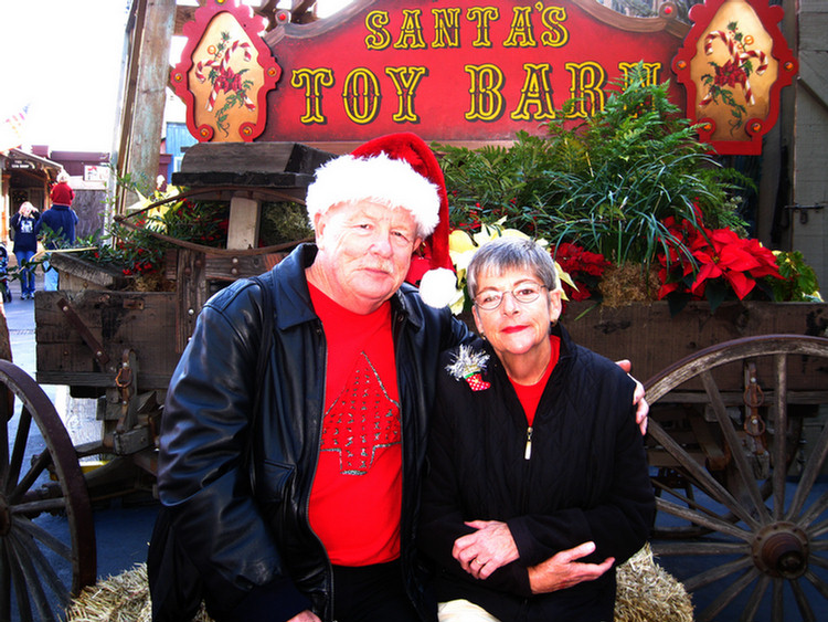 Knott's Berry Farm Christmas Visit