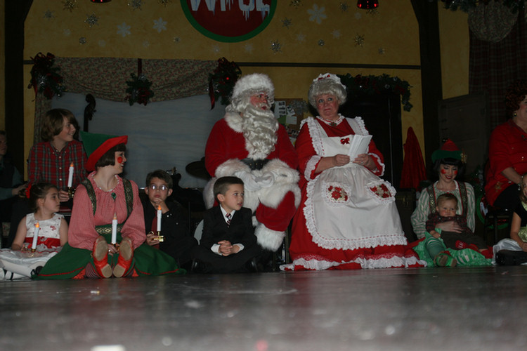 Christmas Play 2009 Kids Join In