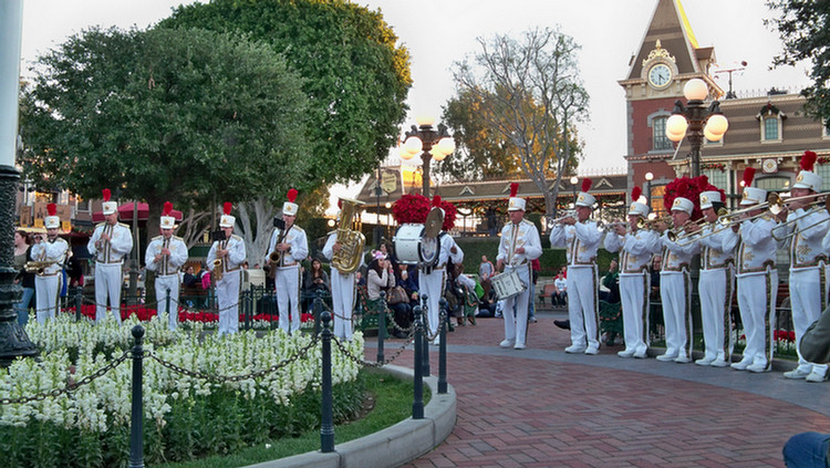 Christmas Eve 2010 at Disneyland