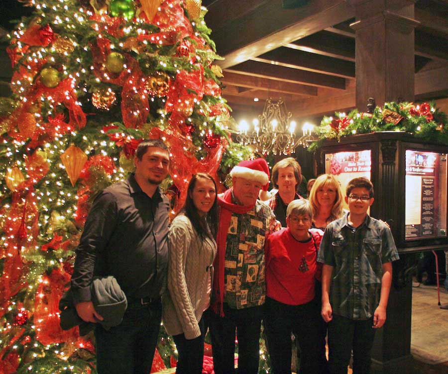 A visit to the Riverside Mission Inn with family December 2012