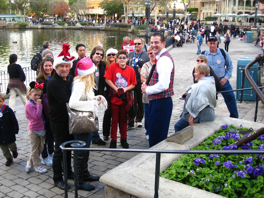 The Disneyland Christmas Eve  Tour 2012