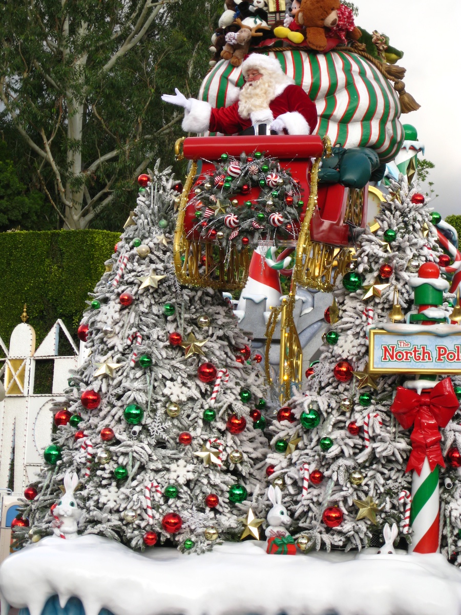 The Disneyland Christmas Eve  Parade  2012