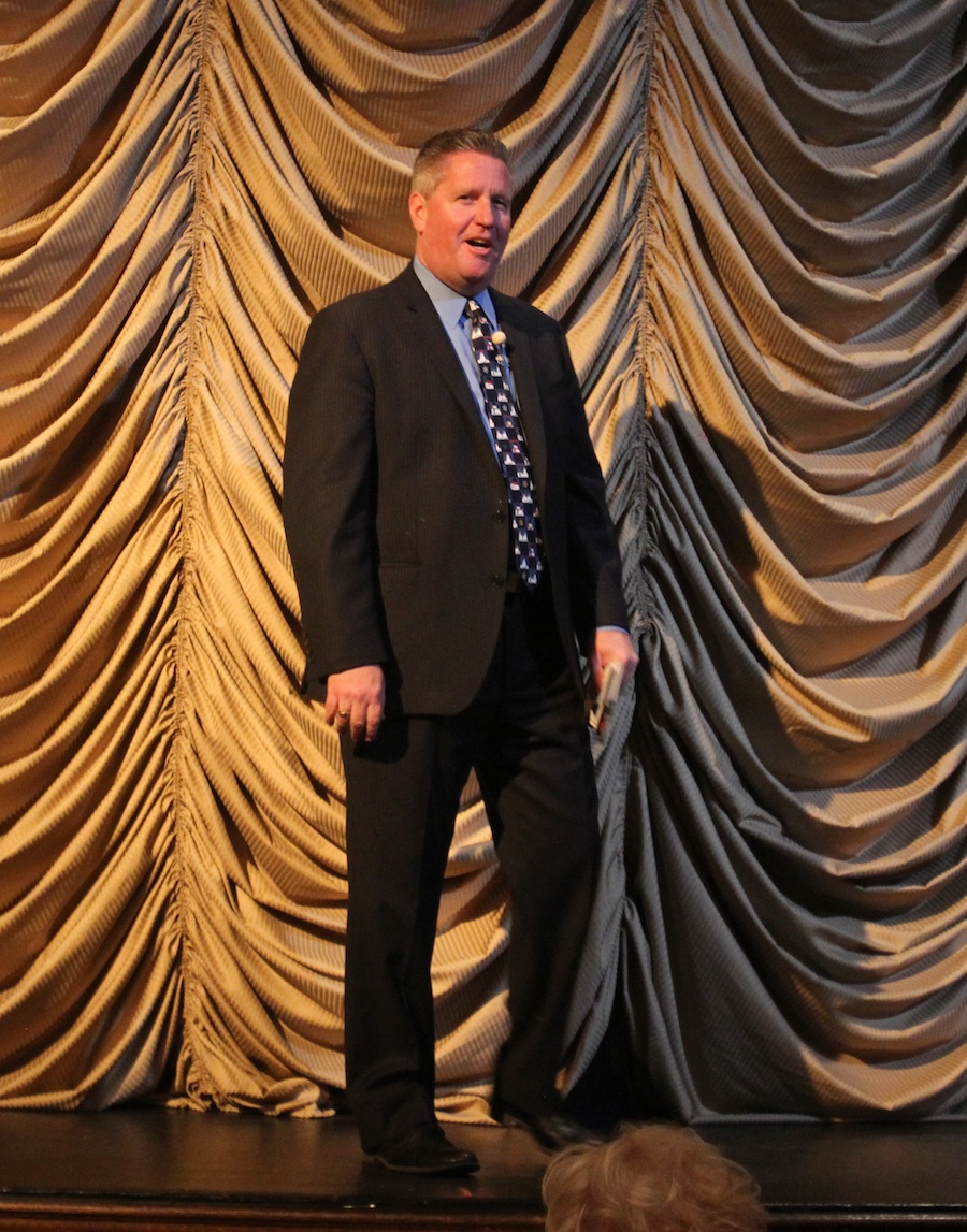 2013 Christmas Pay at the Candlelight Theater