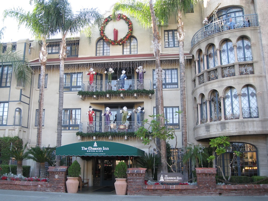 Mission Inn Christmas Festival Of Lights 2013