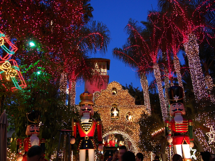 Mission Inn Christmas Festival Of Lights 2013