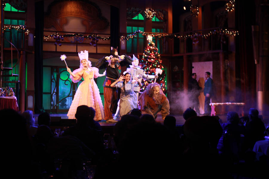 The 2014 Christmas Play gets underway