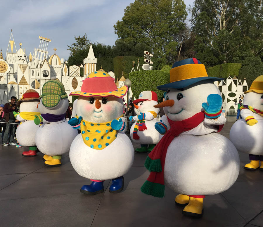 Christmas Eve Fantasy Parade at Disneyland 2014