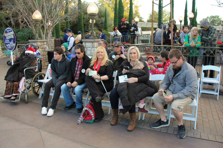 Disneyland Christmas Eve 2016