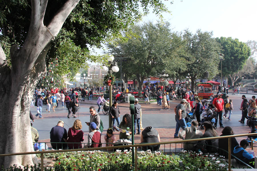 Christmas Eve 2018 Tour At Disneyland