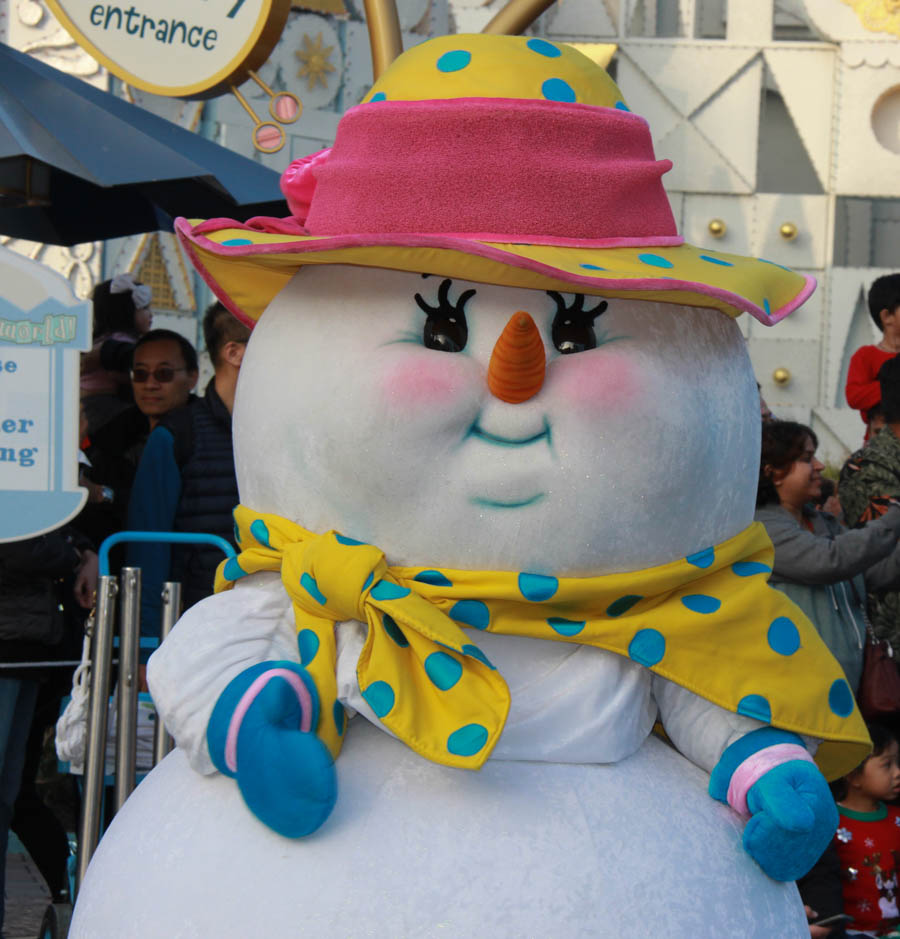 Christmas Eve 2018 Parade At Disneyland