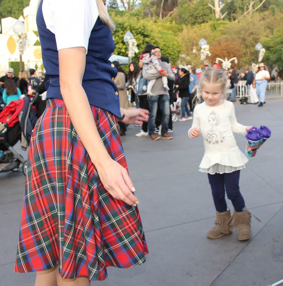 Christmas Eve 2018 Parade At Disneyland