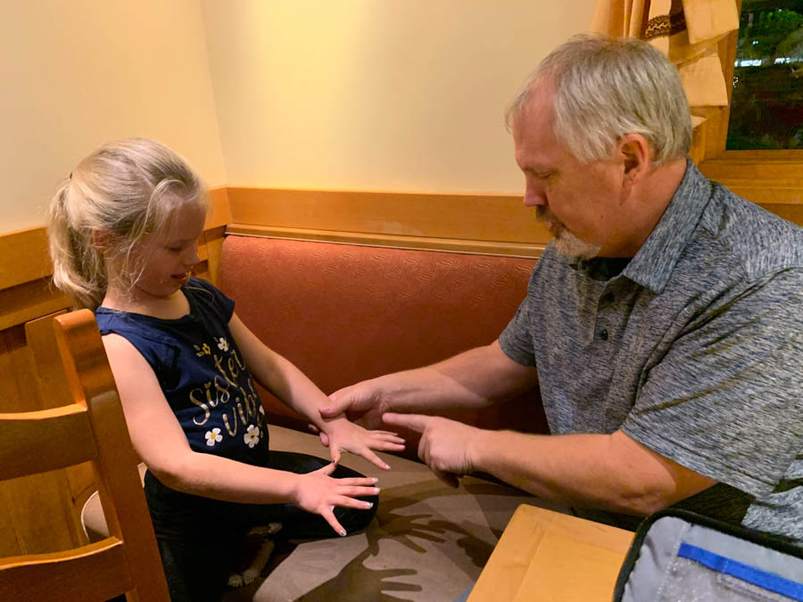 Family Dinner On The Fly At OLive Garden 12/12/2019