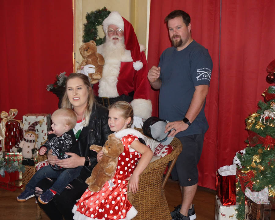 Visiting Santa Before Breakfast At Catal 12/24/2019