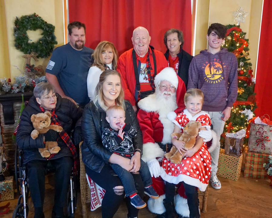 Visiting Santa Before Breakfast At Catal 12/24/2019