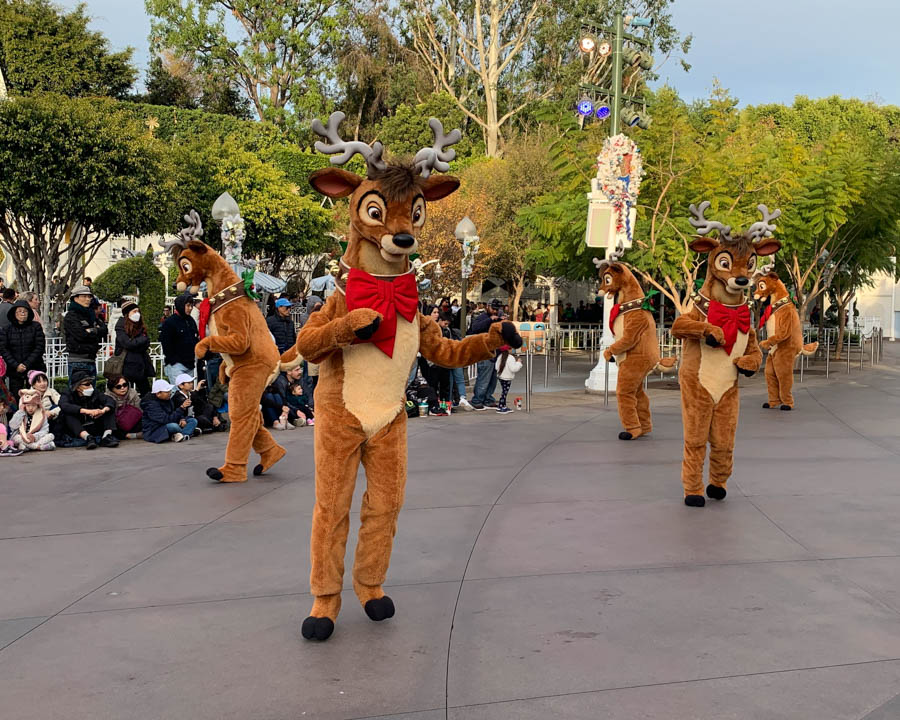 Disneyland Christmas Parade 12/24/2019