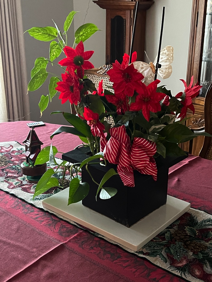 Finishing off decorating