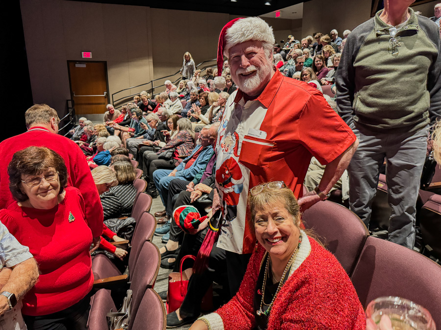 2025-11-30 alley Cats Christmas Show