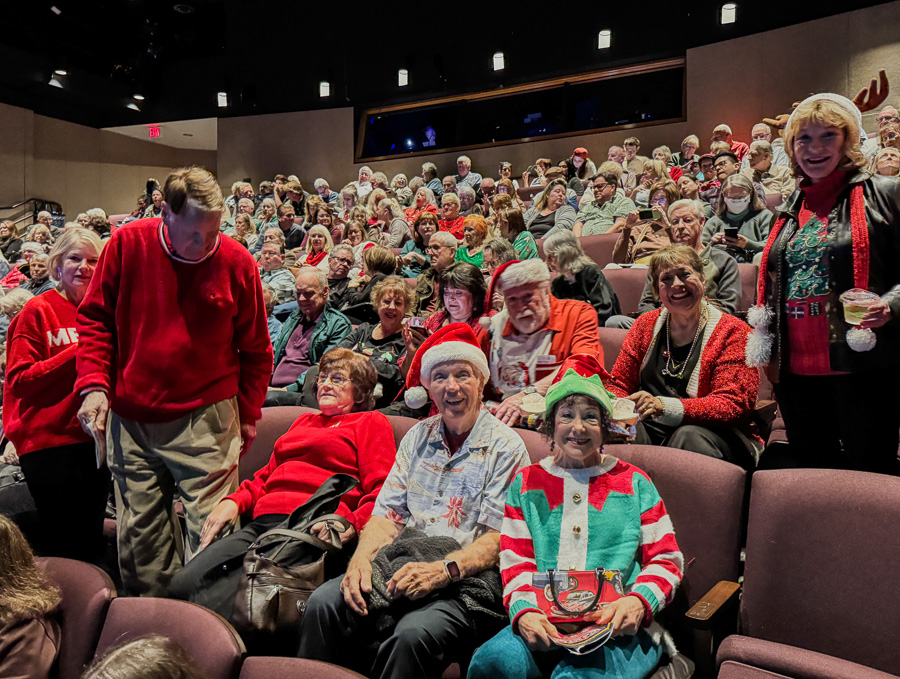 2025-11-30 alley Cats Christmas Show