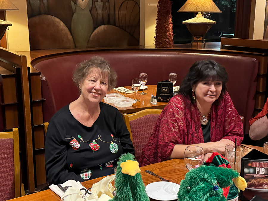 2025-11-30 alley Cats Christmas Show