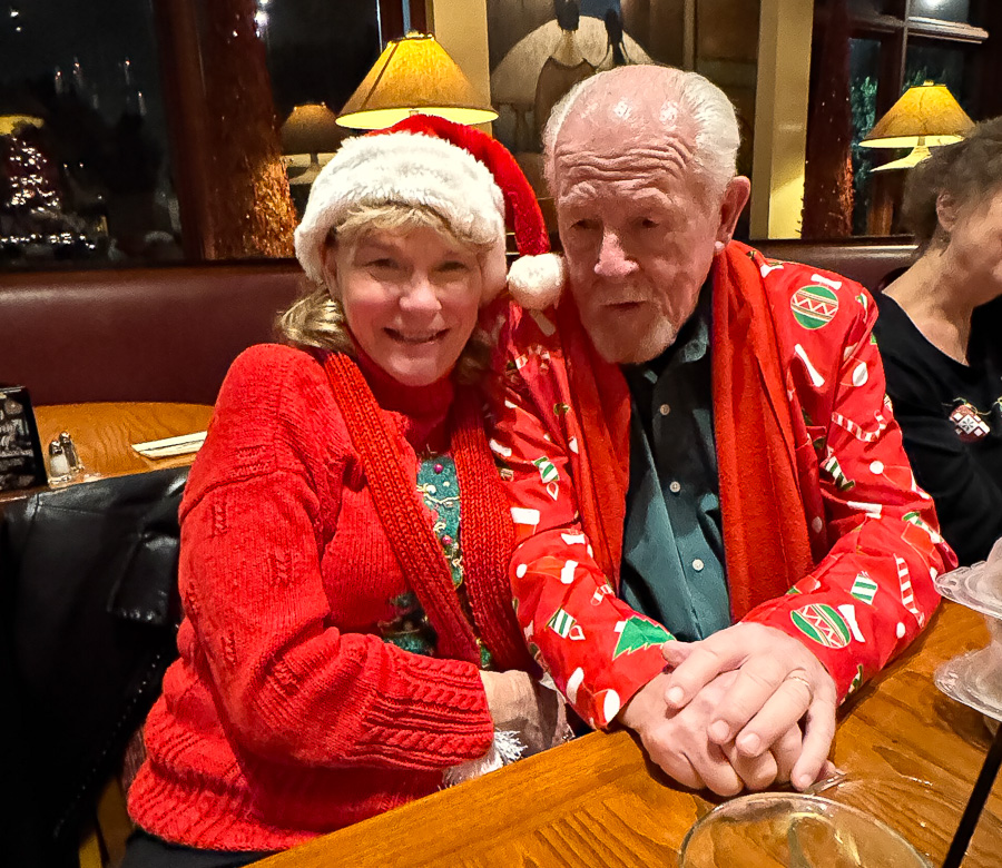 2025-11-30 alley Cats Christmas Show