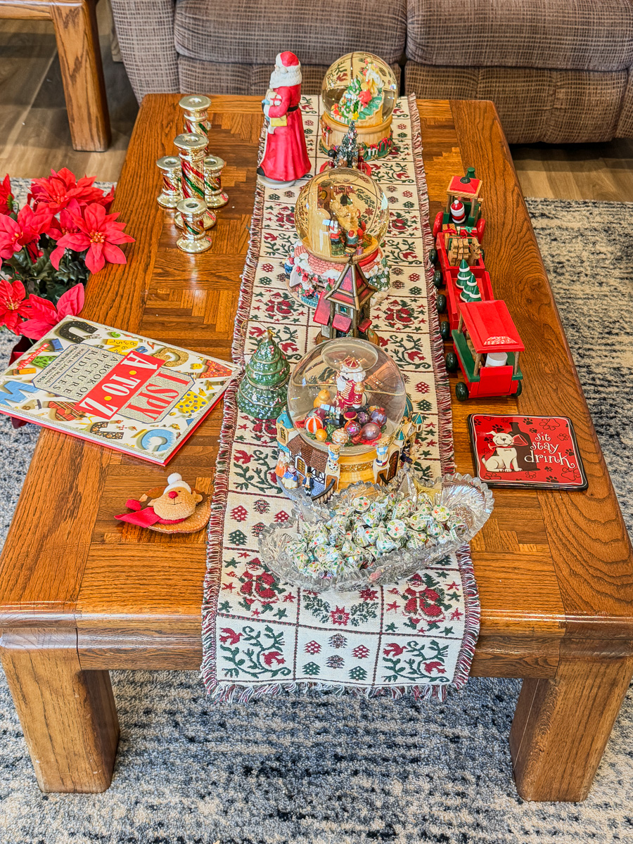 2025-12-03 Decorating For Christmas 2025