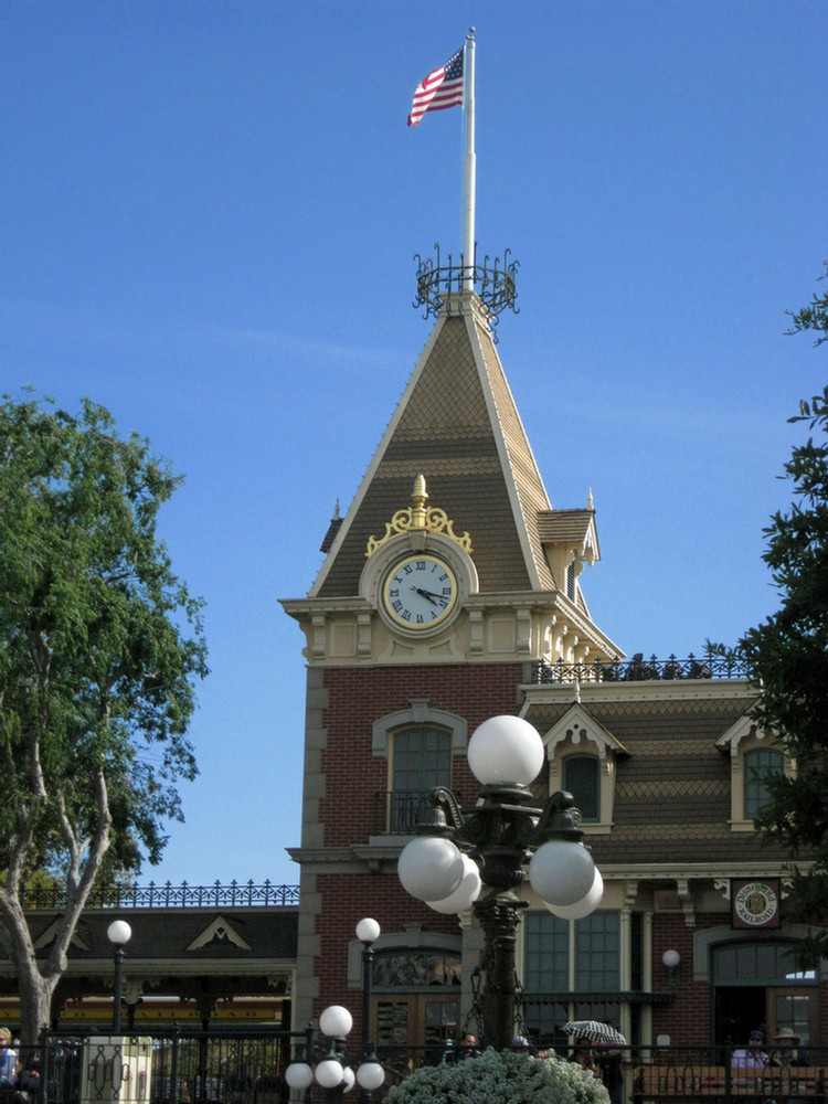 Easter Sunday at Disneyland