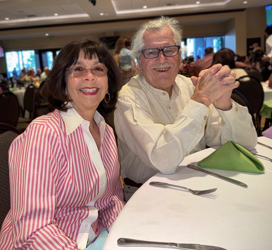 Easter 2026-04-05 At The elks