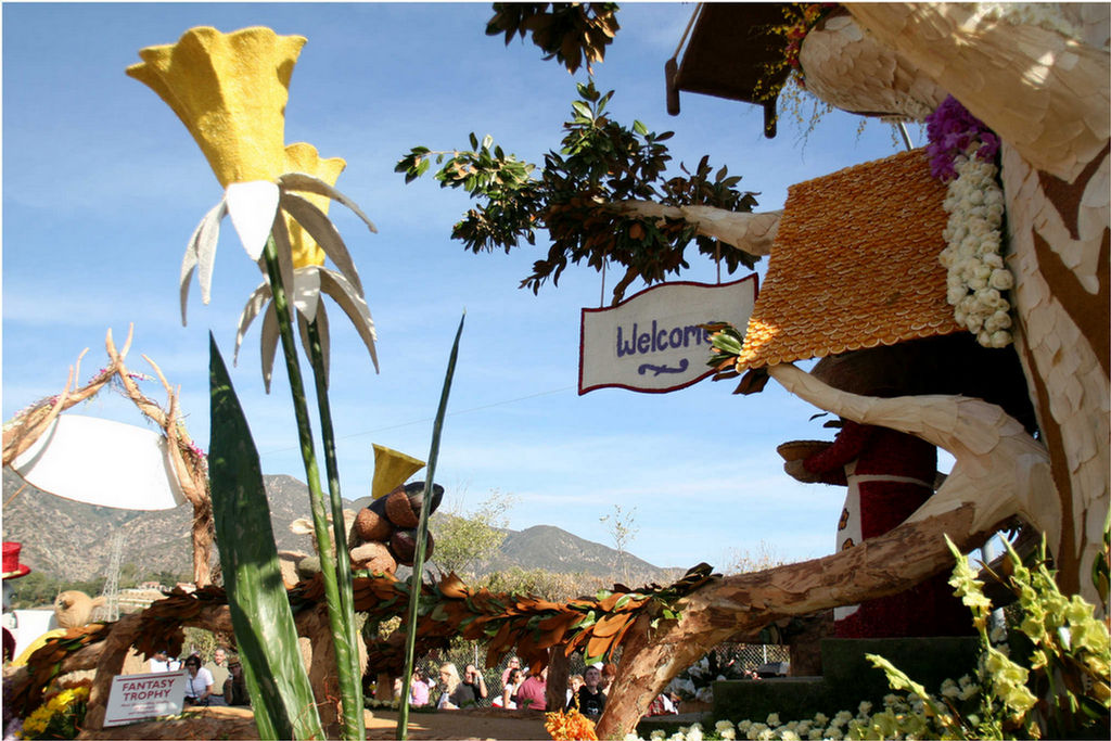 Rose Parade Walk  2007