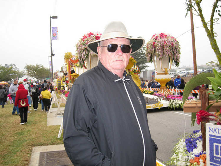 New Years 2009 Float Review