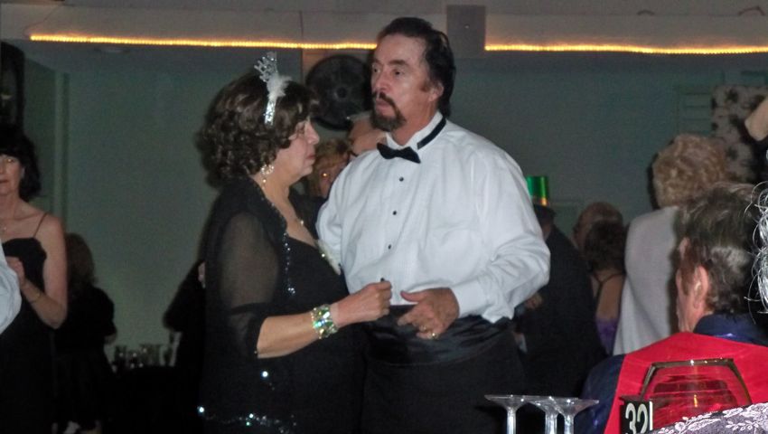 New Years Eve 2010 Santa Ana Elks Carri-Cam
