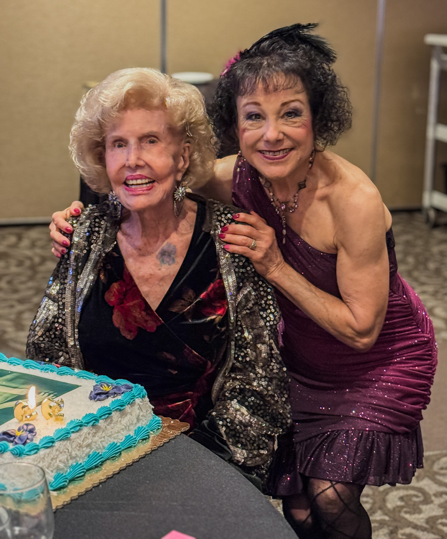 2025-12-31 New year's Eve At The Elks