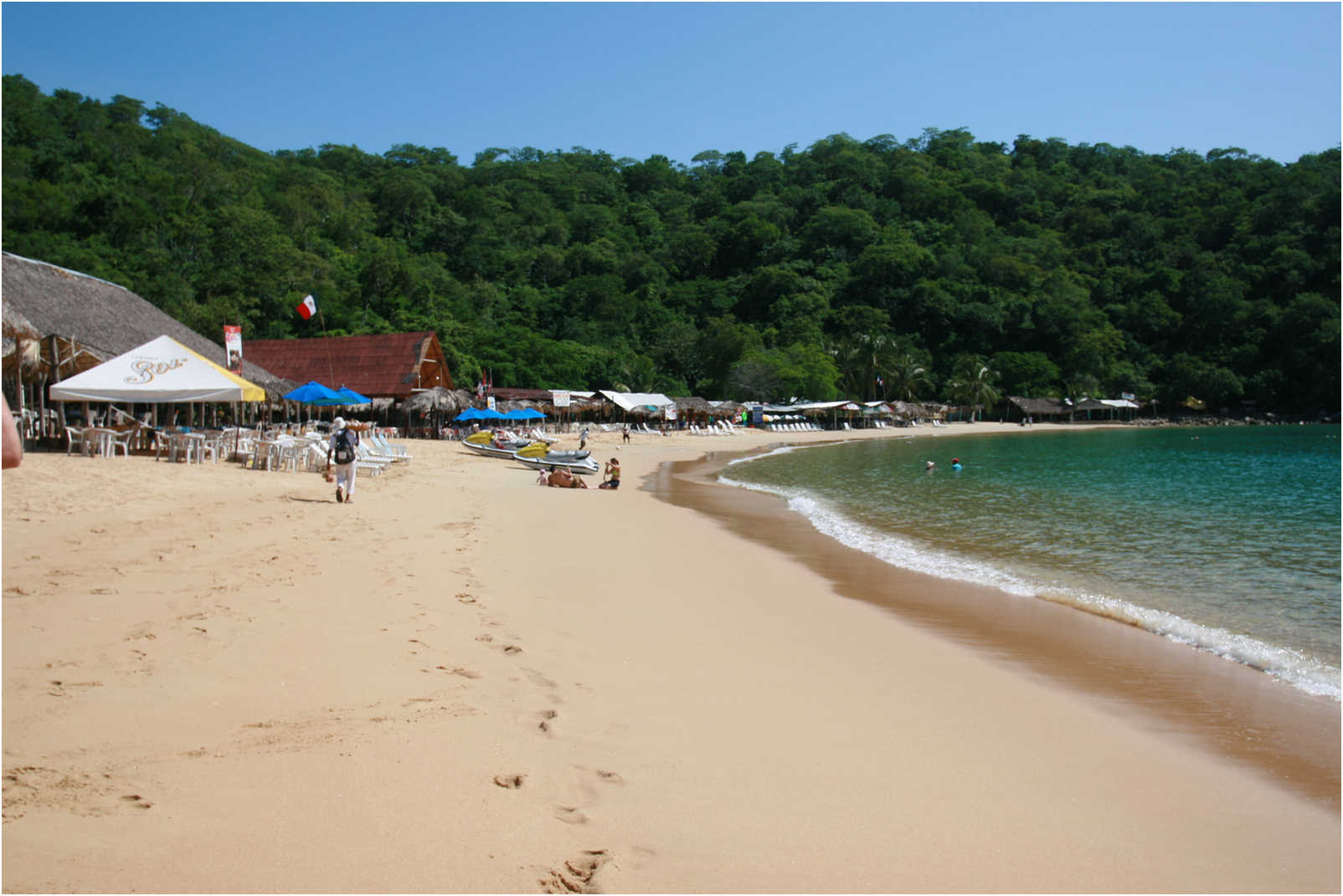 Huatulco Arrival