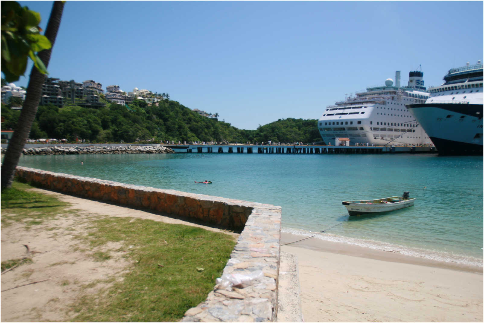 Huatulco Arrival