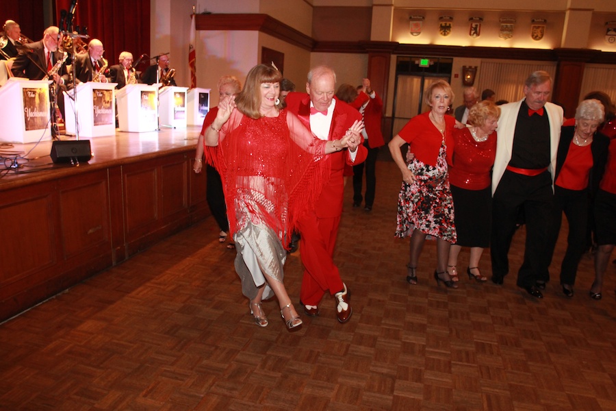 Valentines Day dinner dance at the Phoenix Club!