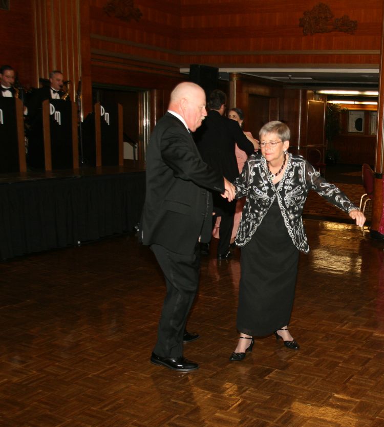 Inside the Art Deco 2010 Dance