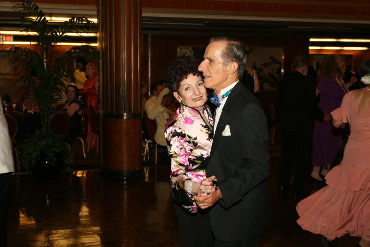 Inside the Art Deco 2010 Dance