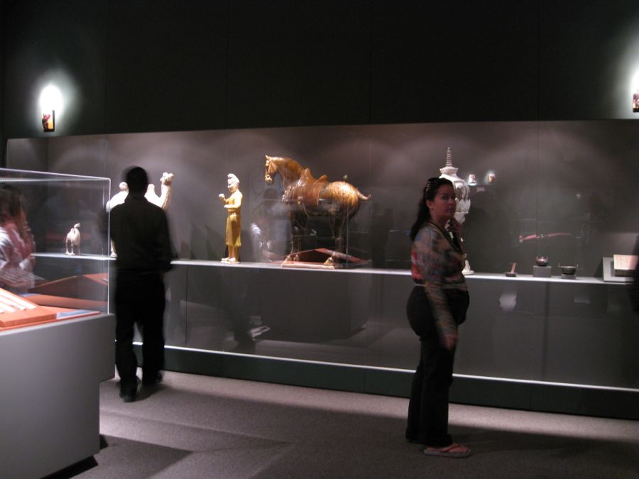 A visit to Bowers to see the Terracotta Army with Bunny November 2011