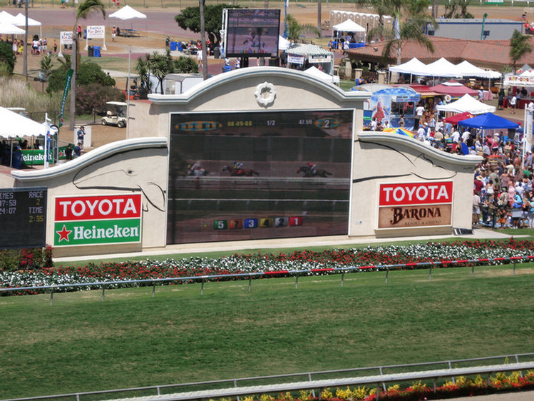 Del Mar Adventure 2008, at the races