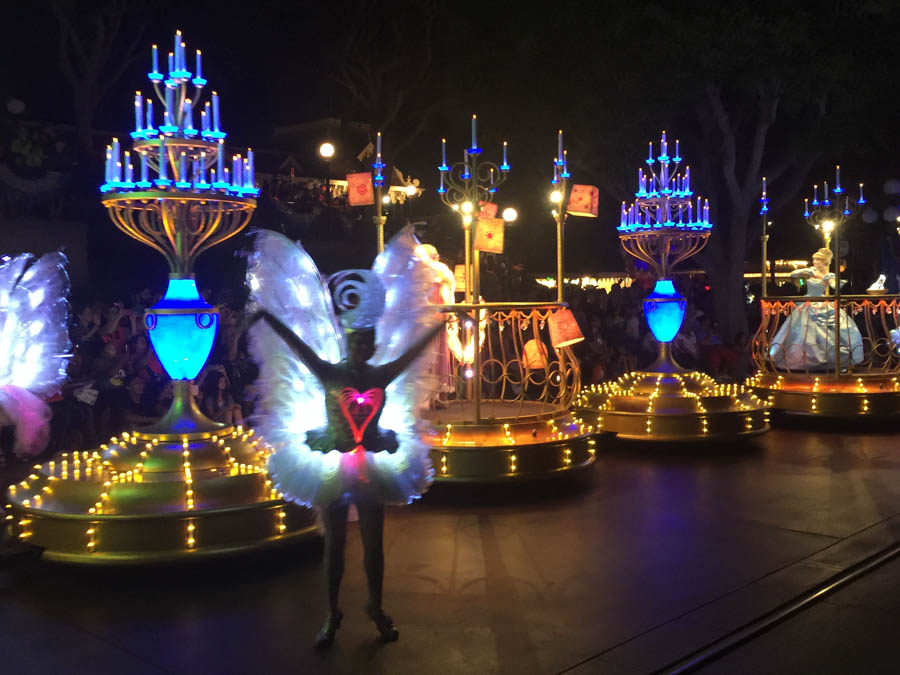 Disneyland of its 60th anniversary 7/17/2015