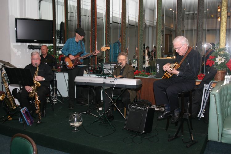 Santa Ana Elks Jam Session November 2010