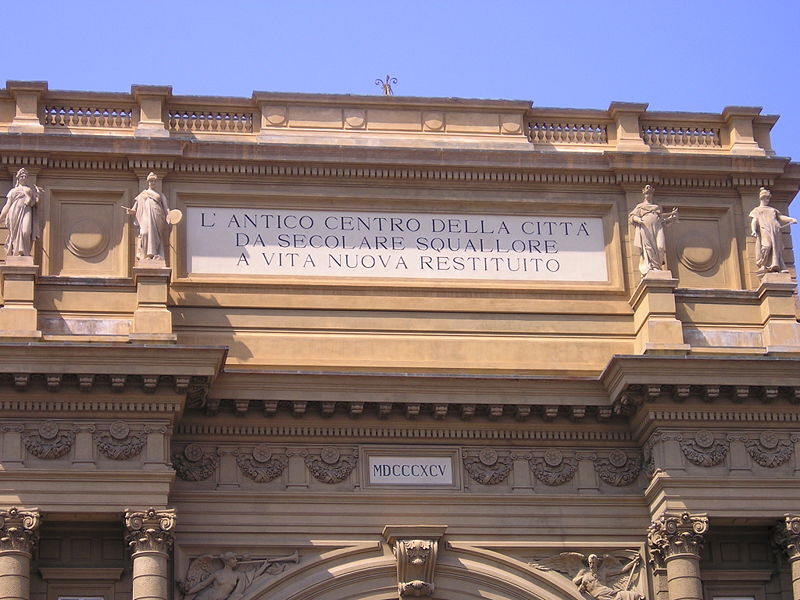 Plazza Republica Arch Inscription