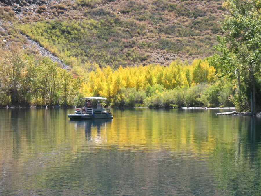 Bob and Sandy visit the local mountain communities on their September 2016 motorhome adventure