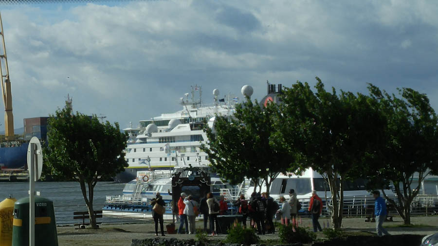 Sightseeing and boarding the MS Fram for our adventure