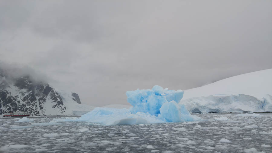 Lemaine Channel and Port Lockroy 12/13/2016